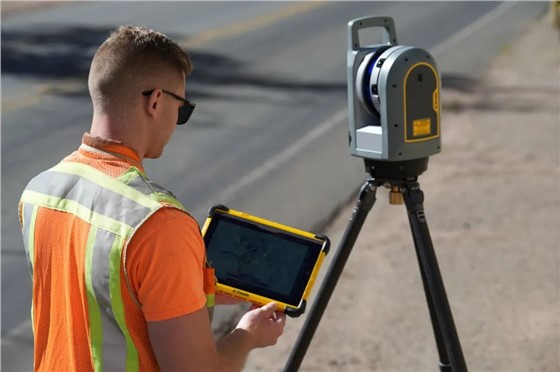 Trimble X9 -3 Trimble X9 -3