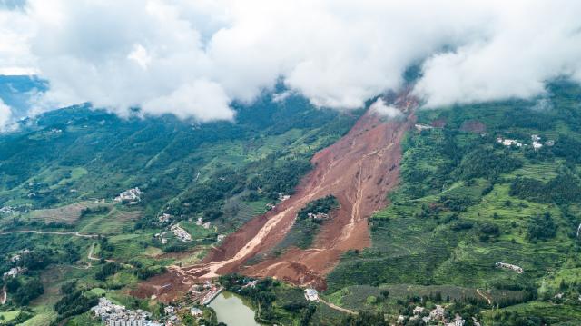 边坡稳定性分析方法：带地下水分析的极限平衡方法的优势